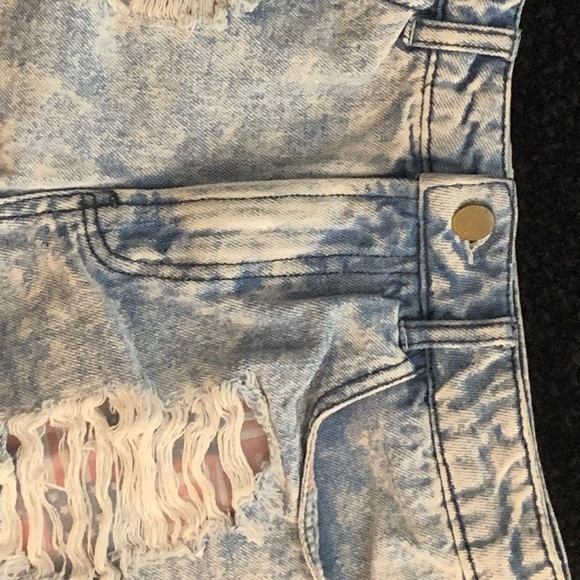 Blue Acid Wash High Waisted USA Flag Denim Shorts - Picture 6 of 10
